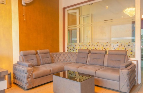 Anachal Hotel | Sky Dale Pool Resort Munnar