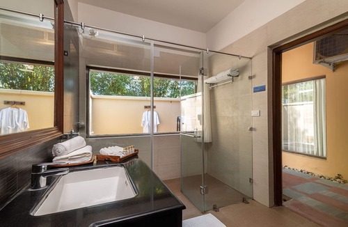 Khatia Hotel | Soulacia Hotel and Resort