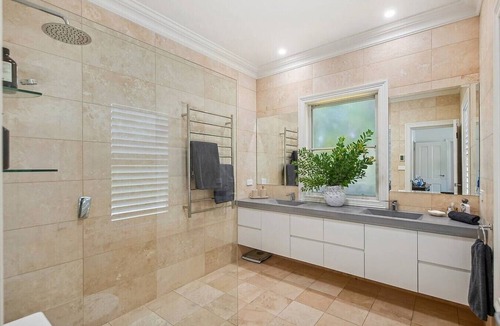 Sutton Forest House | “Southern Highlands Estate”, Private Rural Oasis.