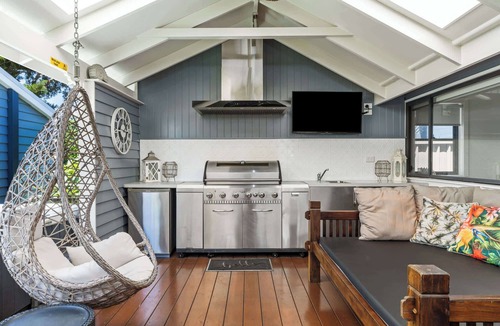 Budgewoi House | Spa & Chill Lodge Budgewoi 3BR
