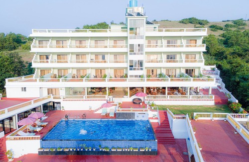 Mandrem Hotel | SPARV Aulakhs Resort