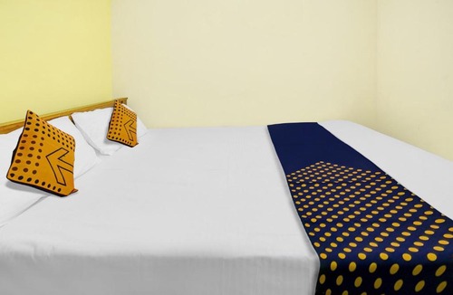 Narasapura Hotel | SPOT ON VN Boarding And Lodging