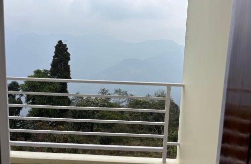 Rishop House | Spring Valley Homestay Rishop
