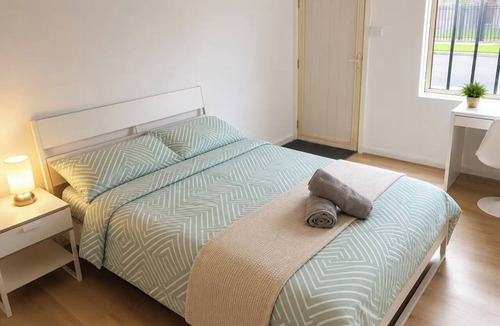 Springvale Apartment | Springvale Lodge - Simple 3 Bedroom House