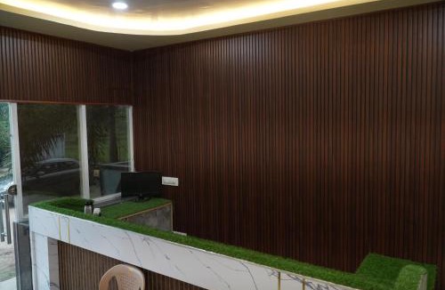 Yellamanchili Hotel | Sri Laxmi Grand Convention