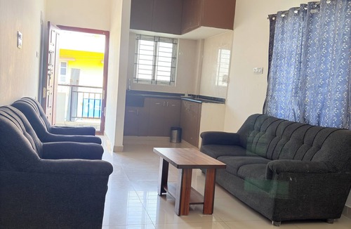 Krishnarajapura Apartment | SS Home Stay