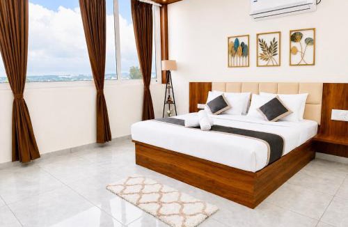 Chikkamagaluru Hotel | SS Luxury Comforts - Twin Sharing