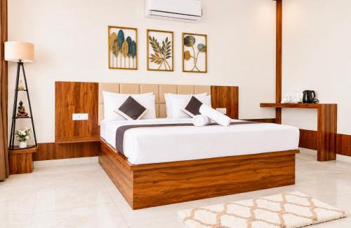 Chikkamagaluru Hotel | SS Luxury Comforts - Twin Sharing