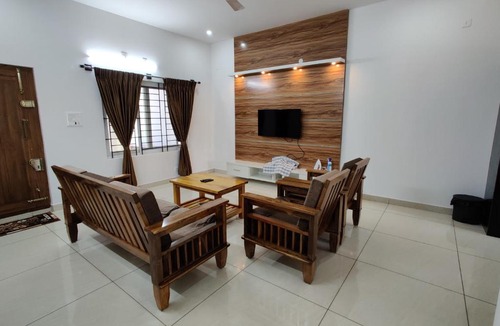 Chikkamagaluru Apartment | SS LUXURY Comforts-Two bedroom