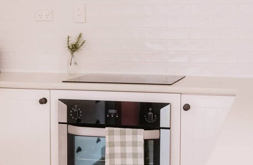 Binalong Bay House | Starfall Cove, Cosy Escape - Bay of Fires