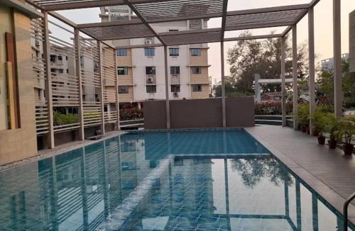 Madhyamgram Apartment | Starlight Guest House