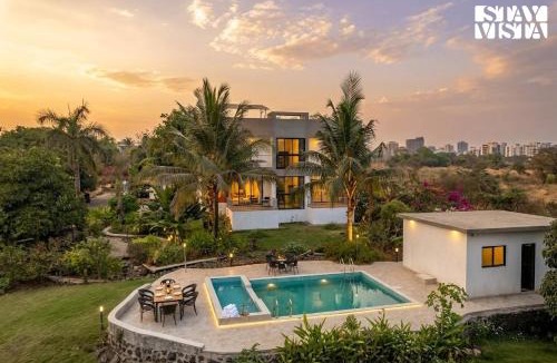 Ulhasnagar Villa | StayVista at The Green Courtyard with Pool and BBQ