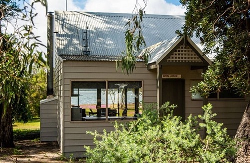 Forge Creek Apartment | Steamer - 1 Nt(waterfront)