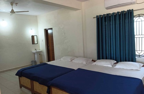 Murudeshwara Hotel | Stone Wood Stay