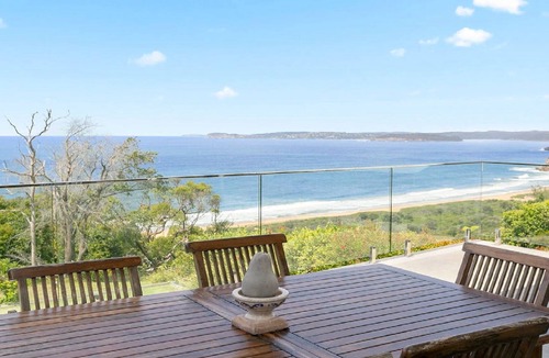 Killcare Heights House | Stunning ocean views and pool