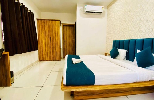 Sanwer Hotel | Sun Shine Hotel