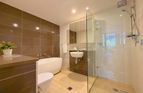Zetland Apartment | Sunlit 1BR Escape in the Heart of Zetland