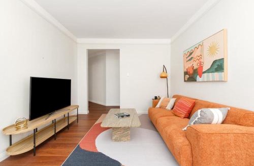 Rose Bay Apartment | Sunlit Coastal Retreat in Prestigious Rose Bay
