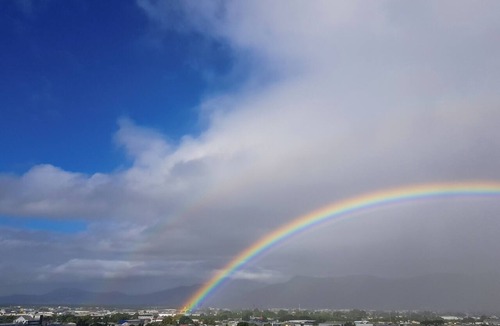 Cairns Central Business District Apartment | Sunset View Studio in Cairns City