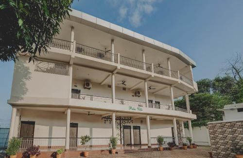 Dhanbad Hotel | Super Capital O Gulmohar Marriage Garden