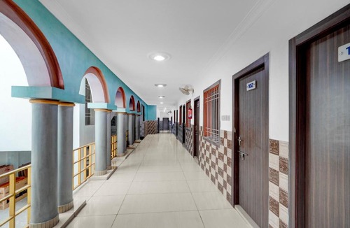 Dhanbad Hotel | Super Collection O Koyla Nagar Industrial Estate Formerly Utsav Resort