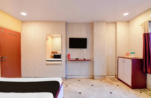 New Town Hotel | Super Collection O Rajarhat Formerly