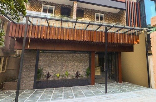 Ranchi House | Super Collection O Ranchi Station Road