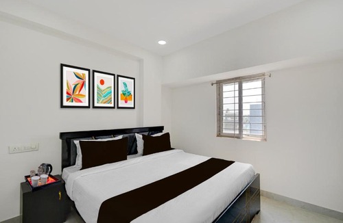 Hyderabad Hotel | Super Collection O Tarnaka Metro Station Hyderabad