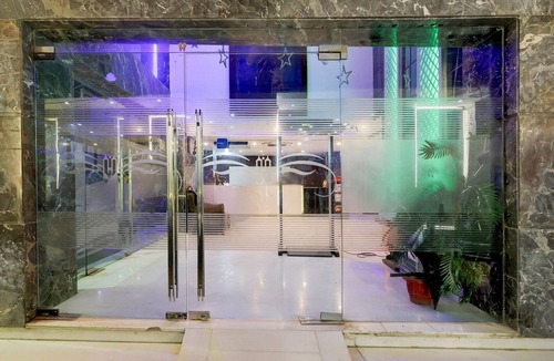 Paharganj House | Super Deluxe RoomHotel Uppal International