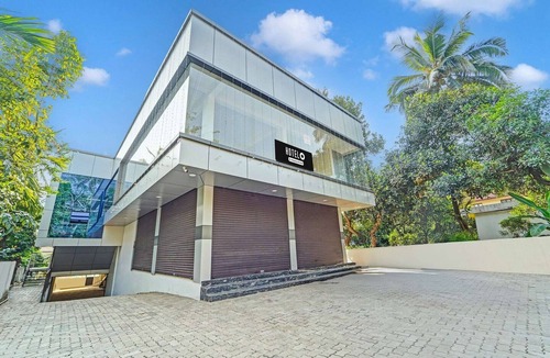 Kochi House | Super Hotel O Ambalamedu