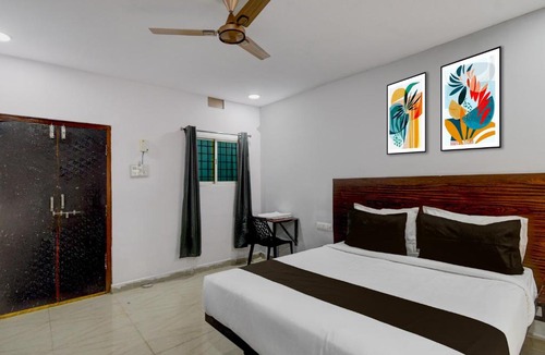 Hyderabad Hotel | Super Hotel O iva Holiday inn