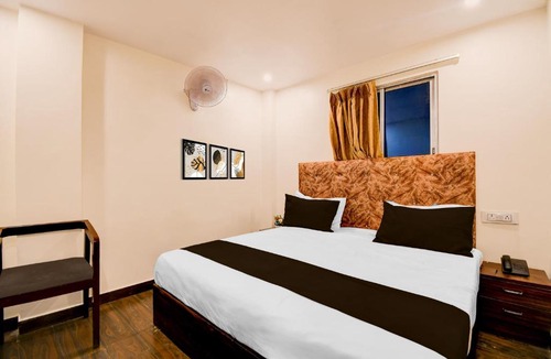Civil Lines Hotel | Super OYO Townhouse Civil Lines Prayagraj Formerly Raj Mahal Palace