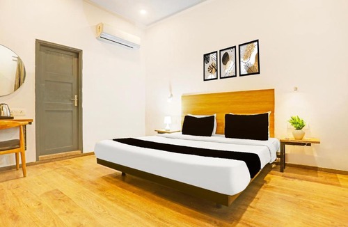 Gomti Nagar Hotel | Super OYO Townhouse Vijay Khand Gomti Nagar