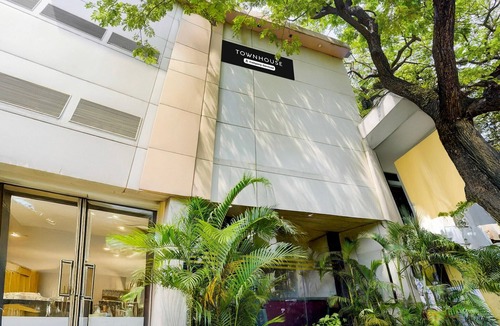 Sakinaka House | Super Townhouse Andheri Sakinaka Metro