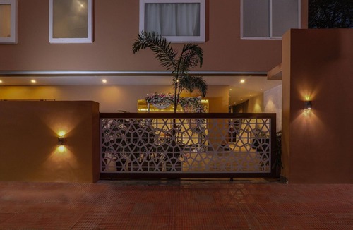 Gomti Nagar House | Super Townhouse Formerly Veridian Inn