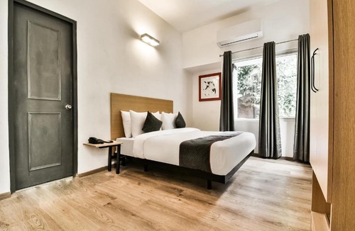 Patna Hotel | Super Townhouse Menka