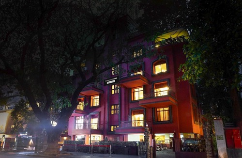 Erandwane House | Super Townhouse Oak Prabhat Road