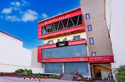 Paltan Bazaar House | Super Townhouse Prince Chowk