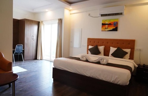 Whitefield Hotel | Suraksha Stay ITPL Hotel