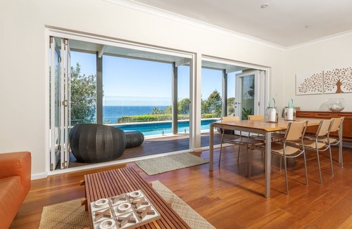 Whale Beach House | SURFS UP by Palm Beach Holiday Rentals