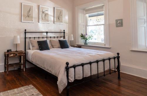 Morpeth Bed & Breakfast | Surgeon's Cottage