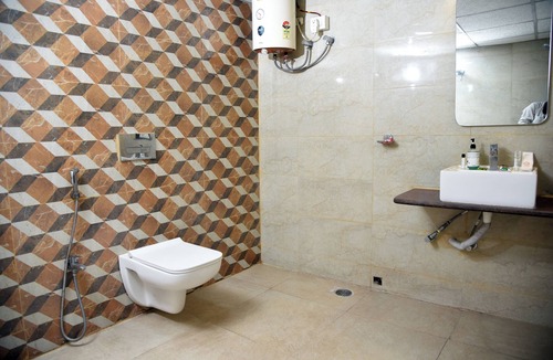 Patna Hotel | SVR HOTEL & BANQUET PATNA