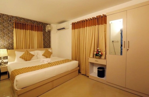 Kochi Hotel | Swarna Residency