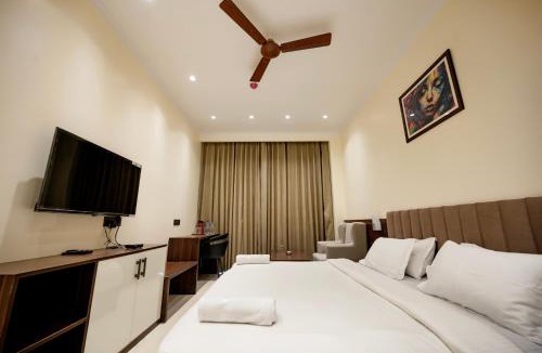Allahabad Hotel | swastik stays