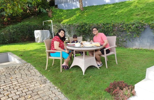 Chithirapuram Hotel | Swiss County Munnar