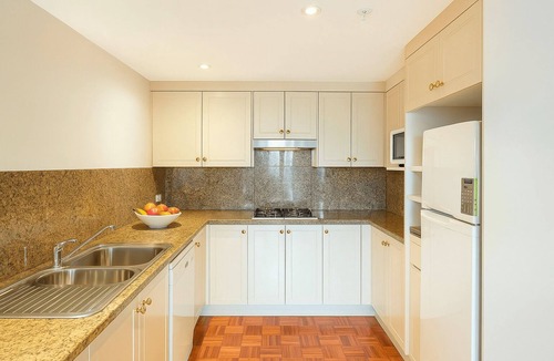 Darling Harbour Apartment | Sydney- HBRST - Harbour St - Spacious 2BR Apartment with Darling Harbour Views Near Dining Attractions