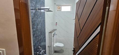 Kumbakonam Hotel | Tamil Arangam