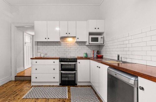 Taralga House | TARALGA TERRACES - THE BANK