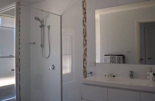 North Avoca House | Terrigal Luxury Accommodation