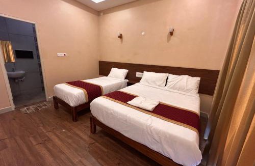 Kuilapalayam Hotel | Thanish grand residency